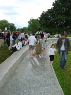  Diana Memorial